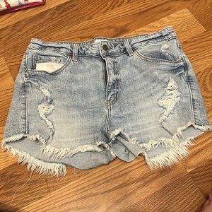 Studio Blue size 31 denim shorts